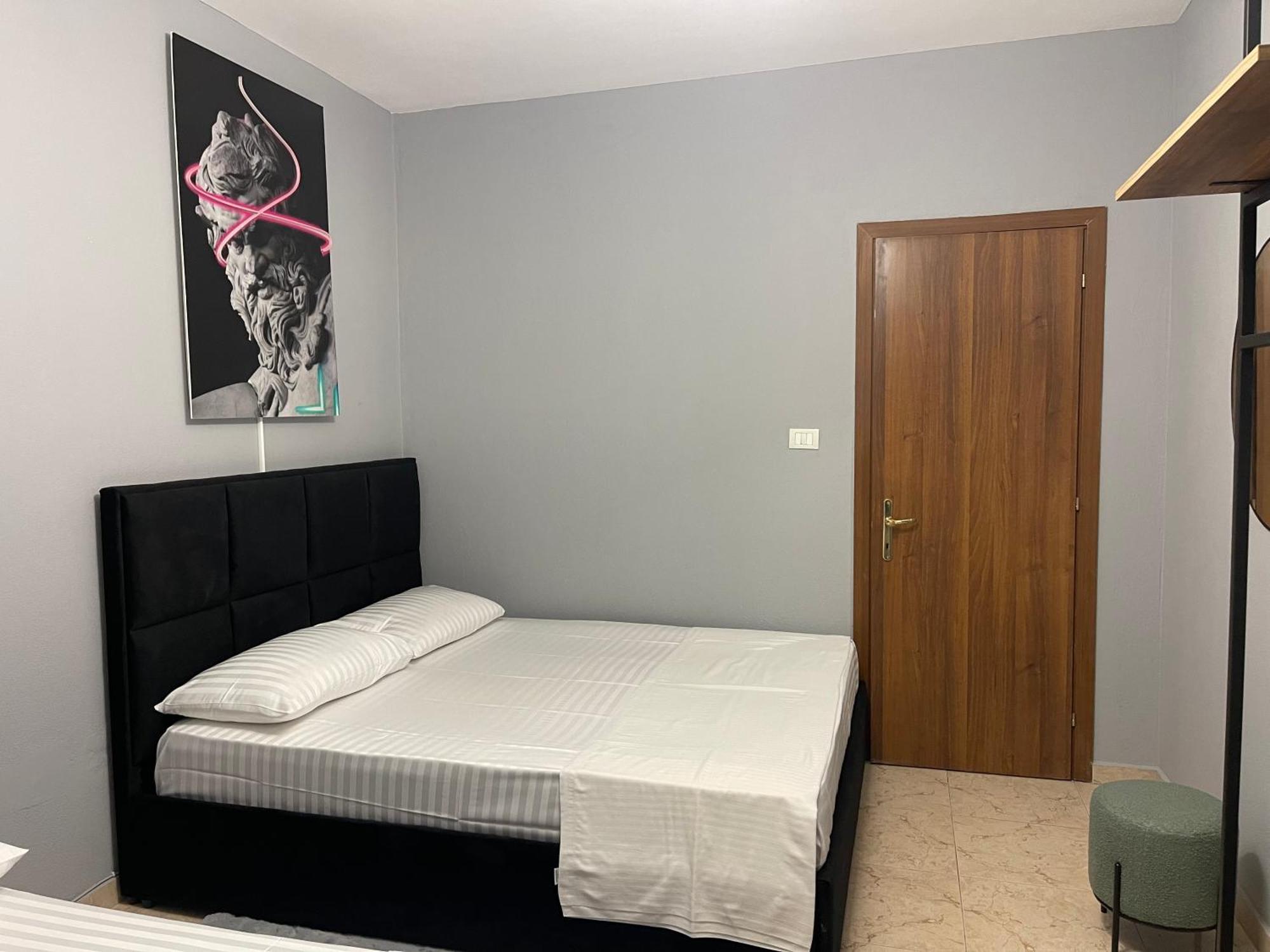 Super House 2 Blloku - 3 Rooms Tirana Zewnętrze zdjęcie